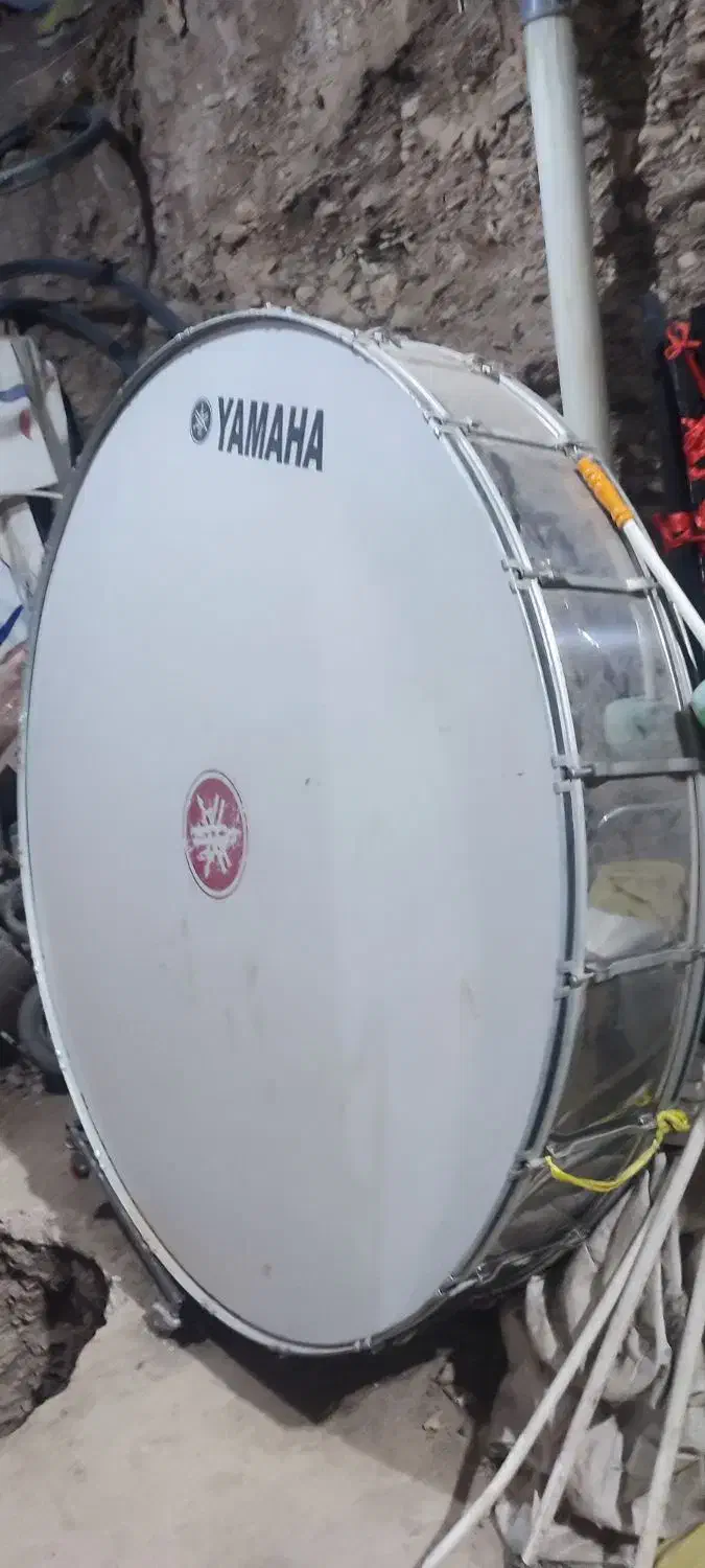 طبل ۲ متری|درام و پرکاشن|دماوند, دماوند|دیوار