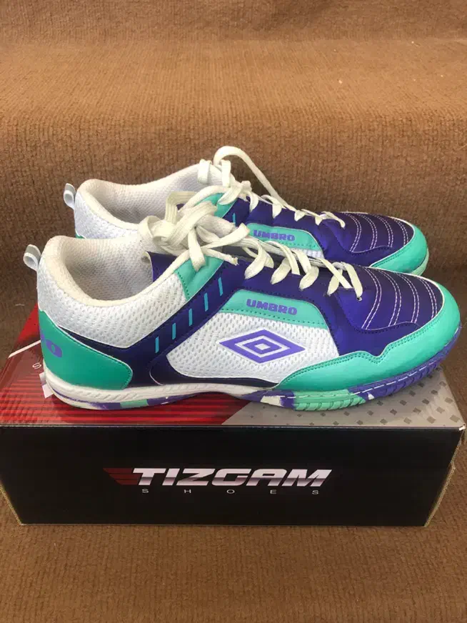 کتونی سالنی و چمنی|کیف، کفش، کمربند|فردیس, فردیس|دیوار