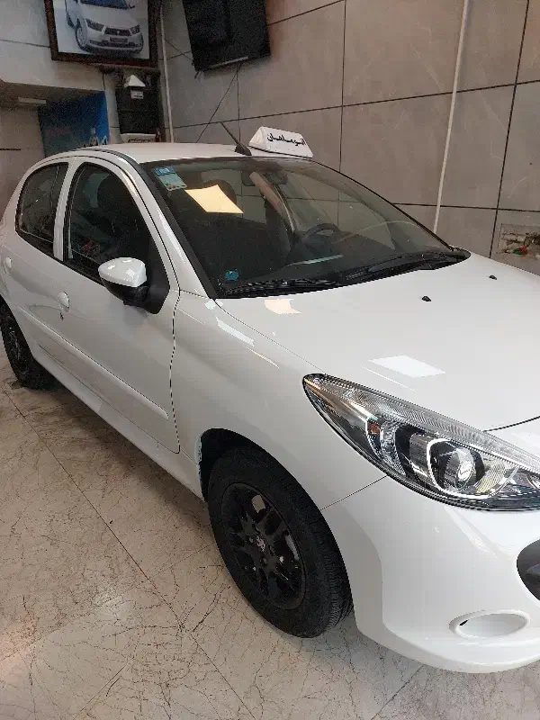 207 اتومات Tu5Pکارکرد 9500km مدل1404به رویت صفر|خودرو سواری و وانت|تهران, دریاننو|دیوار