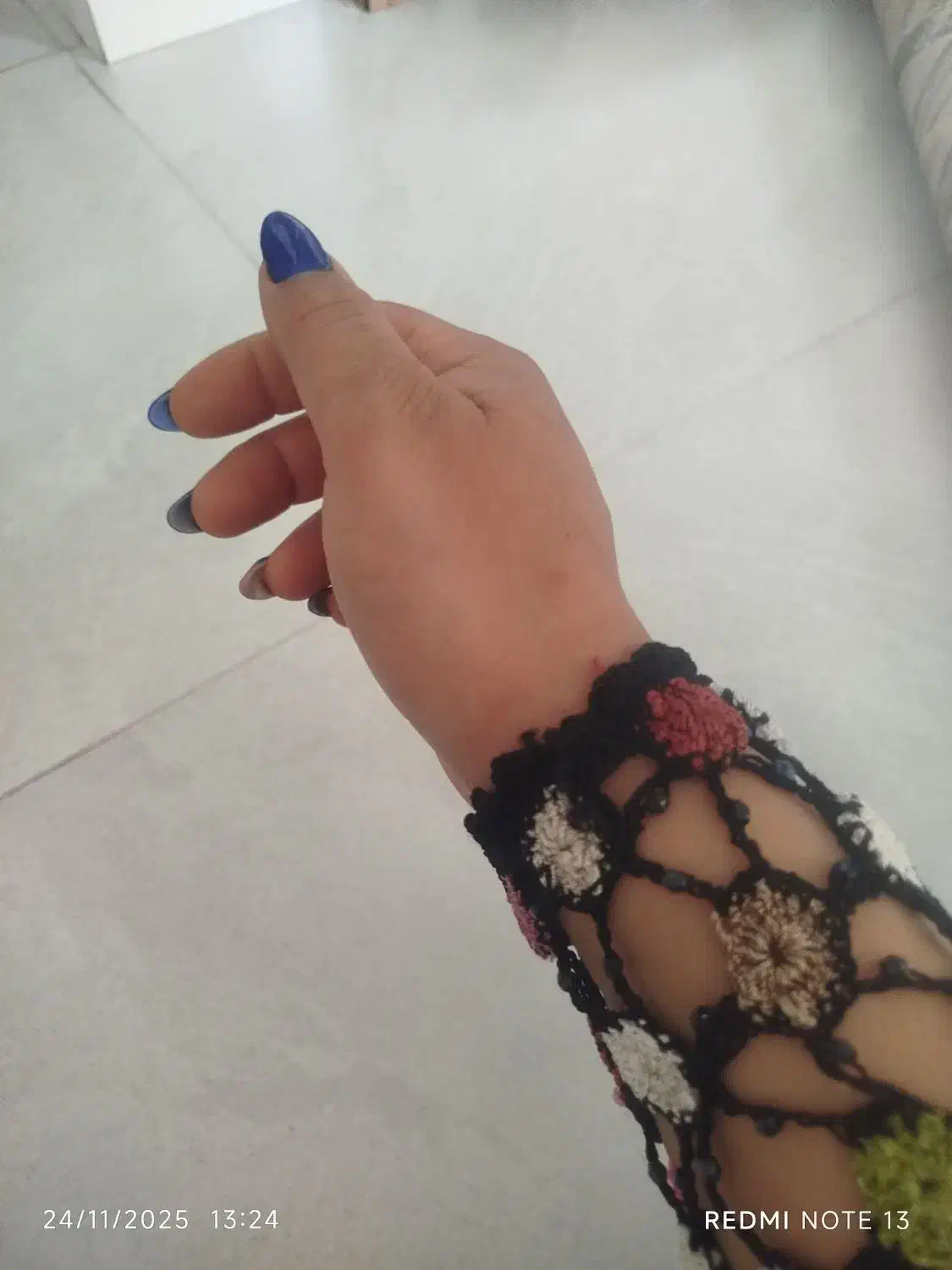 بلوز گیپور مجلسی گلدوزی|لباس|مراغه, |دیوار