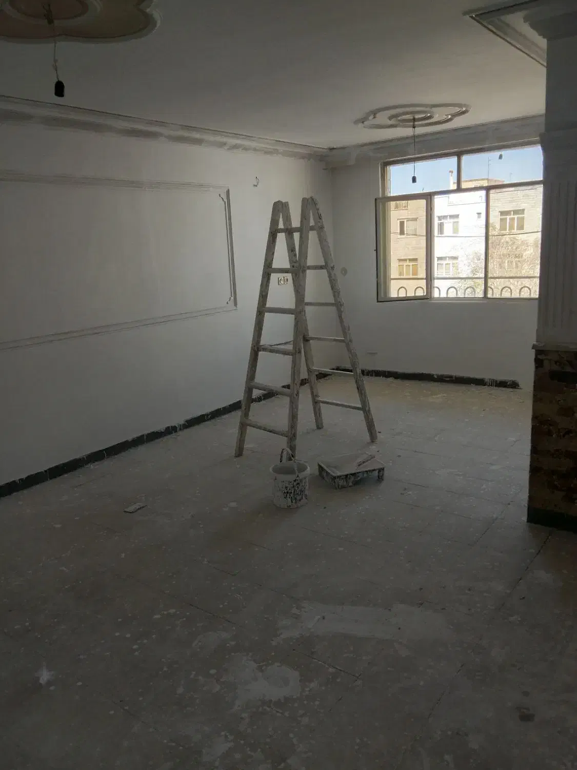 رنگ آمیزی ساختمان ، نصب کاغذ دیواری،کفپوش،پاارکت|خدمات پیشه و مهارت|الوند, |دیوار