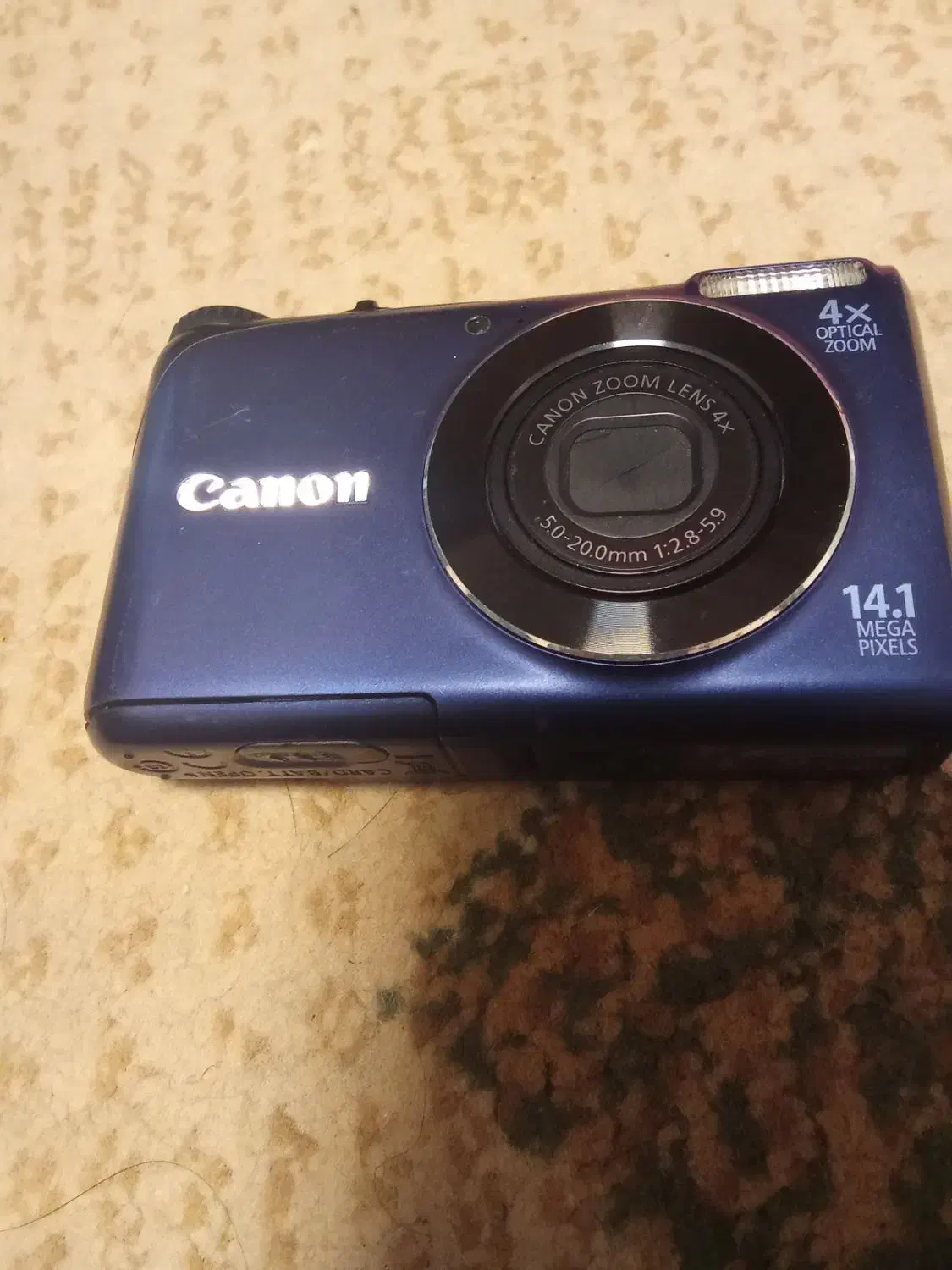 دوربین عکاسی دیجیتال کامپکت کوچک هستن|دوربین عکاسی و فیلم‌برداری|بندر کنگان, |دیوار