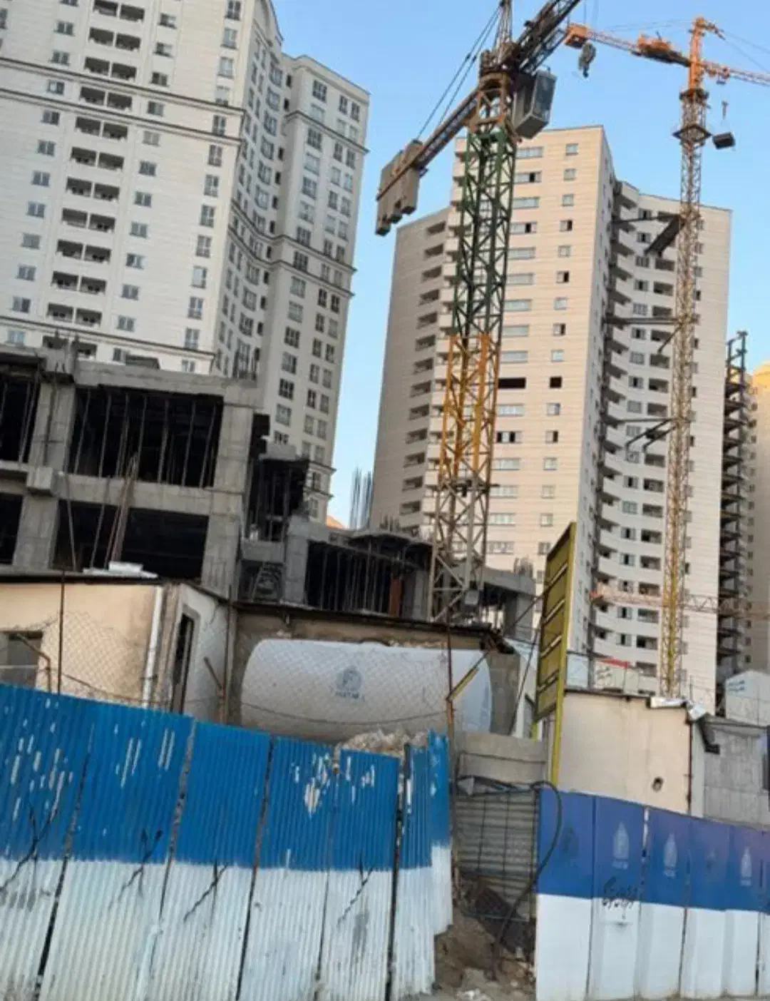 فروش آپارتمان 84 متری/زندگی رویایی/دریاچه/تهاتر|فروش آپارتمان|تهران, شهرک چیتگر|دیوار