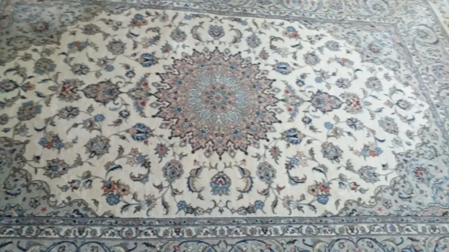 فرش دست بافت|فرش|اصفهان, خرم|دیوار