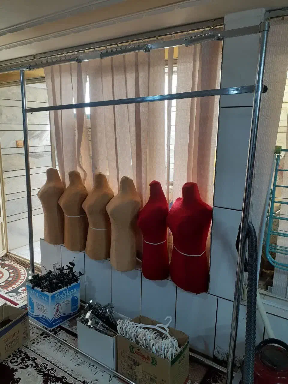 رگال و مانکن|فروشگاه و مغازه|خمینیشهر, |دیوار