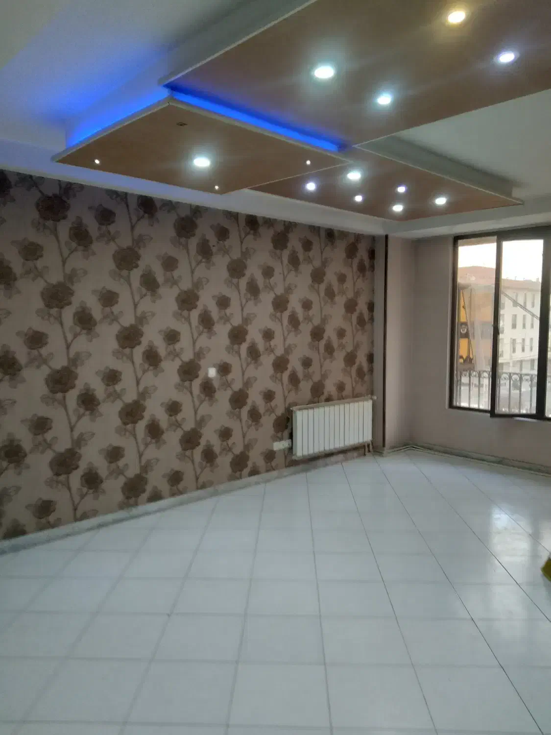 آپارتمان ۸۰متری ویوروبه میدان|اجارهٔ آپارتمان|محمدشهر, شهرک نگین|دیوار