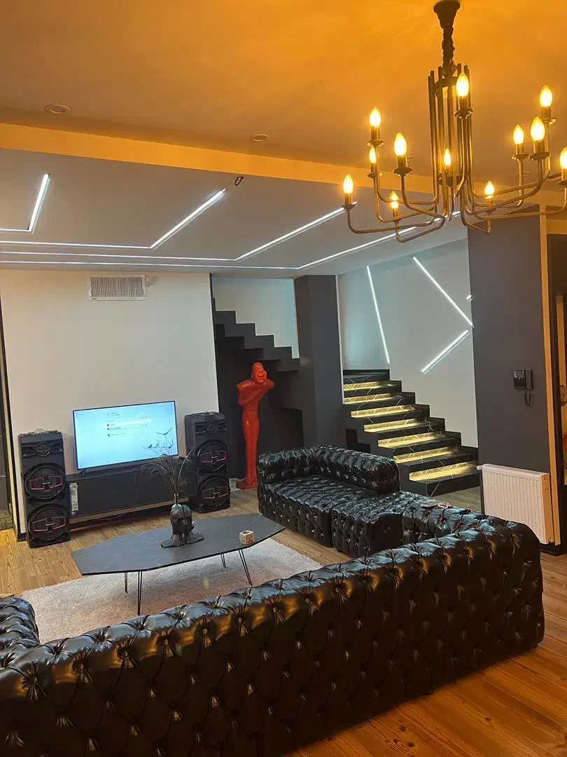 اجاره ویلای مدرن|اجارهٔ کوتاه‌مدت ویلا و باغ|رامجین, |دیوار