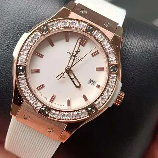 ساعت مچی زنانه هابلوت نگین دار big bang موتور ژاپن|ساعت|اصفهان, امامزاده اسماعیل|دیوار