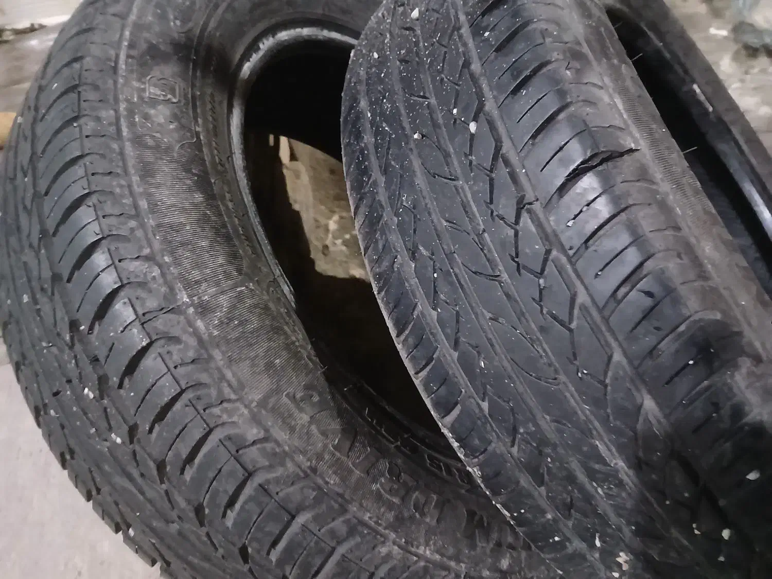 لاستیک سایز ۱۵ بارز|قطعات یدکی و لوازم جانبی|بندر ترکمن, |دیوار