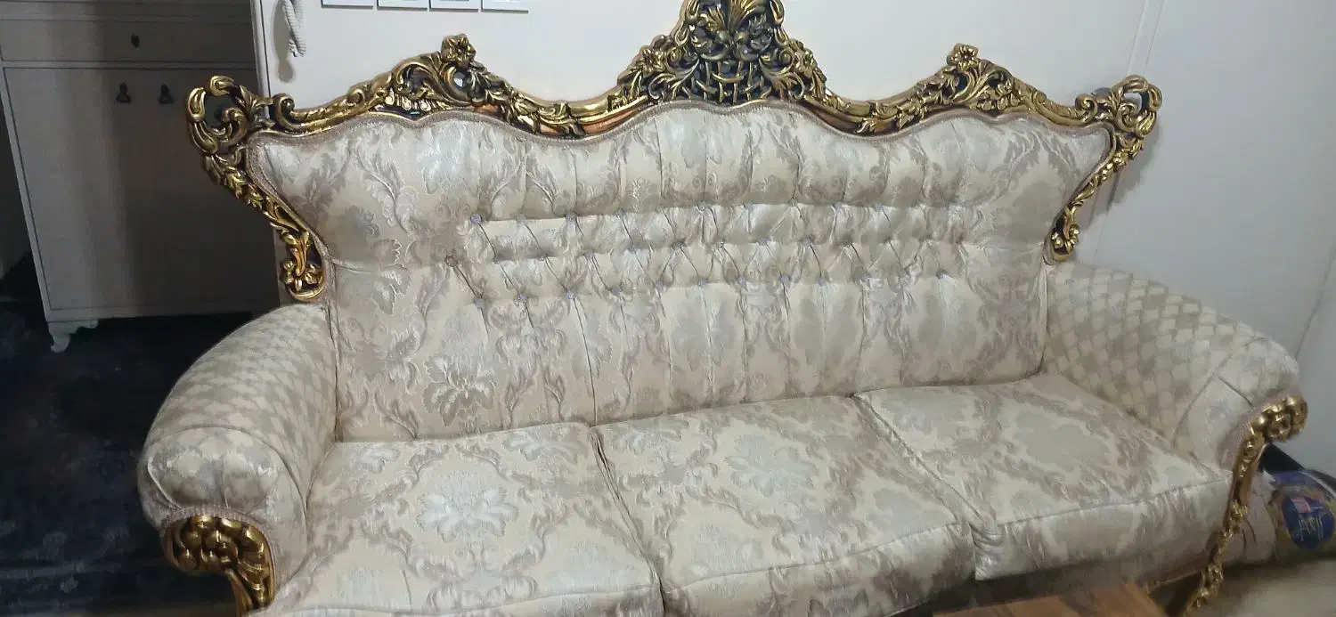 مبل سلطنتی|مبلمان خانگی و میز عسلی|تهران, سبلان (لشگر)|دیوار