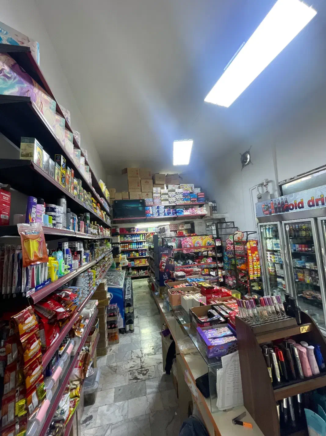 واگذاری سوپر مارکت یا اجاره مغازه|اجارهٔ مغازه و غرفه|ساری, |دیوار