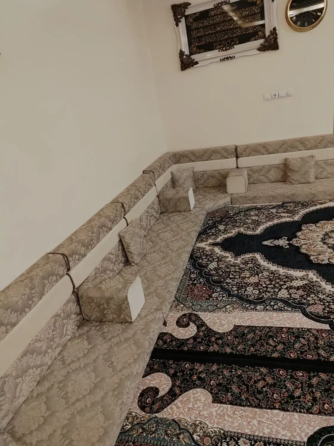 پشتی و کناری خلیجی|پشتی|اهواز, کمپلو جنوبی|دیوار