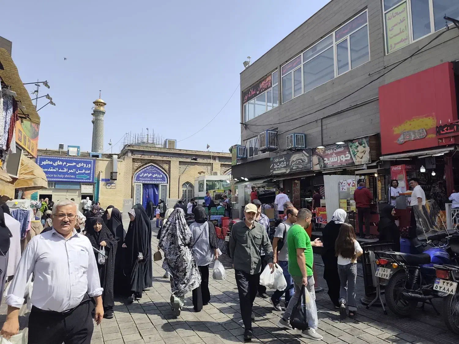 مغازه در محله شلوغ مناسب آرایشگاه مردانه کفش پوشاک|اجارهٔ مغازه و غرفه|ری, سرتخت|دیوار
