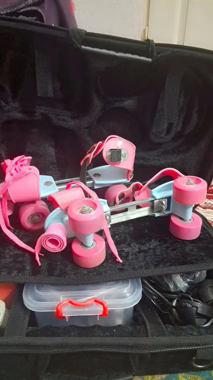 اسکیت ۴ چرخ فری سایز قابل تنظیم دخترانه|دوچرخه، اسکیت، اسکوتر|مرند, |دیوار