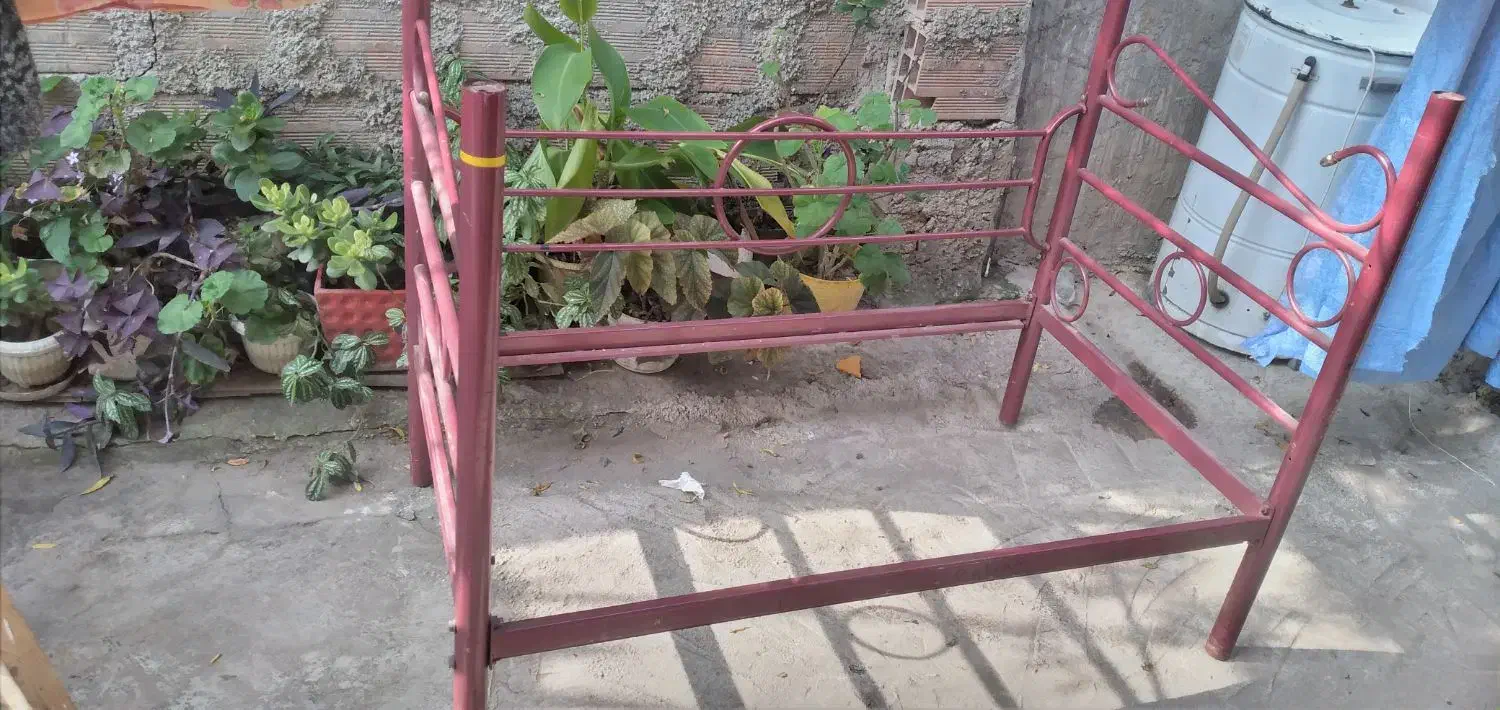 تخت بچه نو|تخت و صندلی بچه|ساری, |دیوار