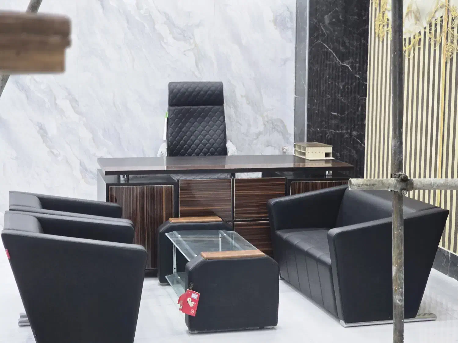 فروش مبلمان ومیز صندلی اداری|مبلمان اداری|ایلام, |دیوار