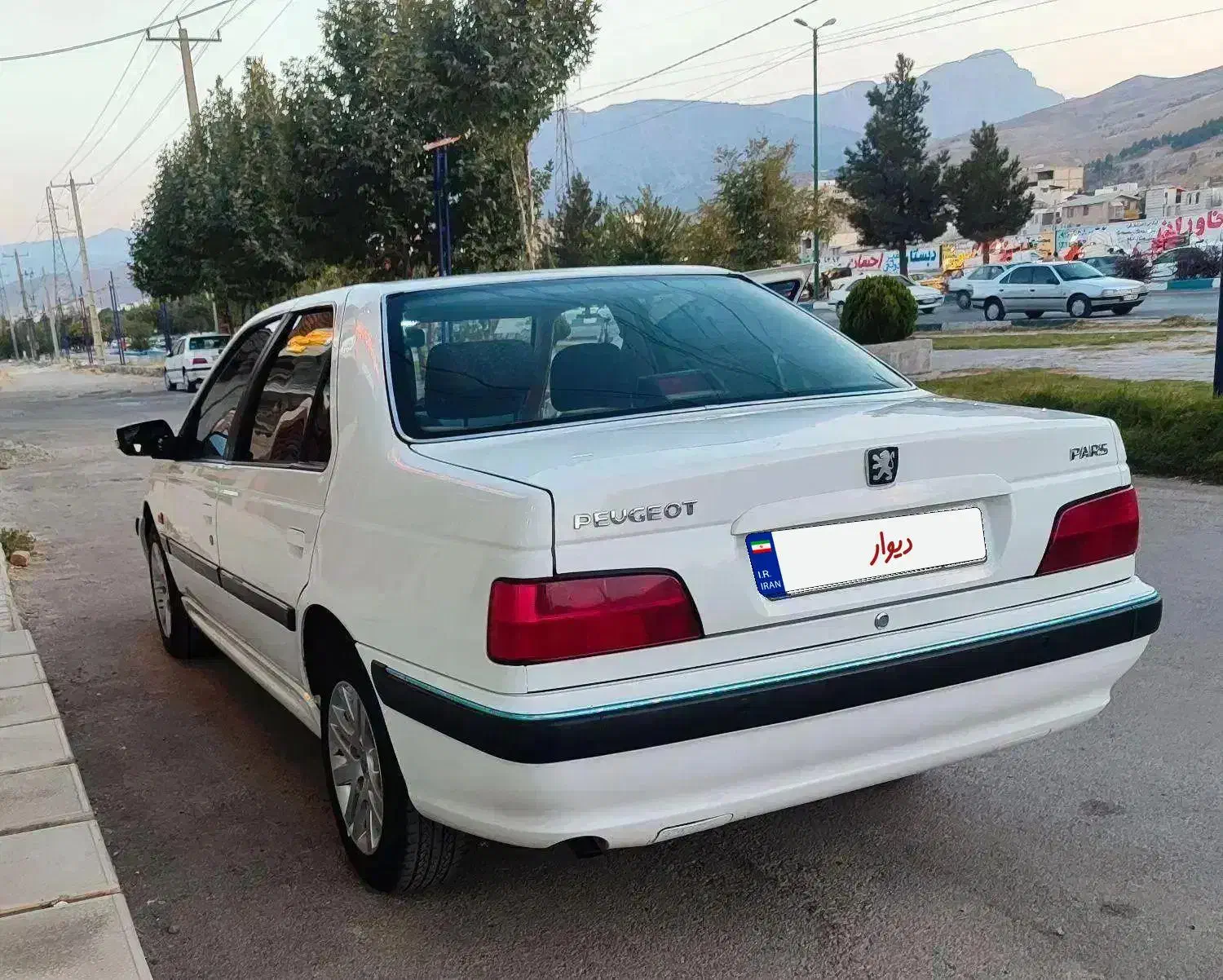 پارس مدل 98|خودرو سواری و وانت|دورود, |دیوار