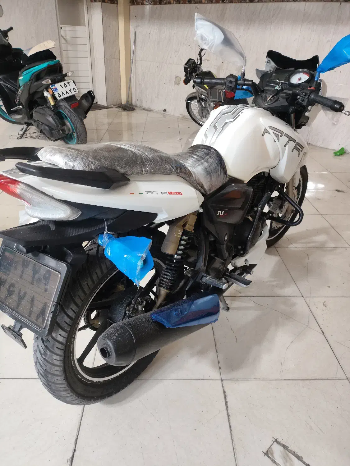 اپاچی۱۸۰|موتورسیکلت|بهارستان, |دیوار