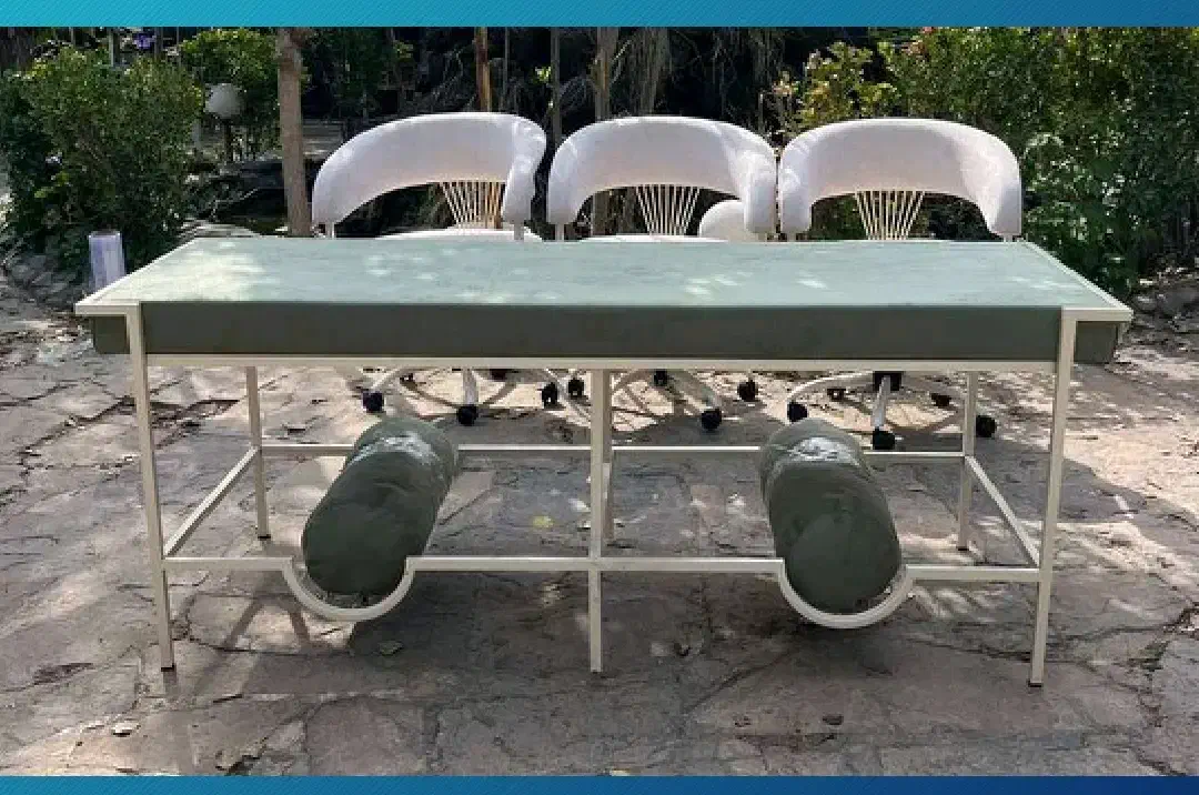 تخت پاکسازی اپیلاسیون مژه|آرایشگاه و سالنهای زیبایی|ارومیه, |دیوار