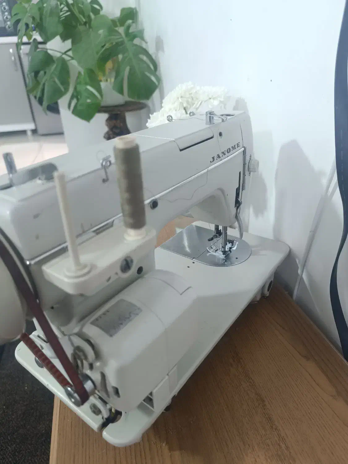 چرخ خیاطی ژانومه 5 میل|چرخ خیاطی و ریسندگی|قشم, |دیوار