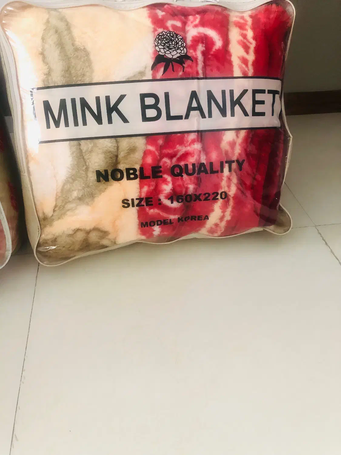 پتو گلبافت دونفره  و یکنفره گل برجسته مناسب جهیزیه|رختخواب، بالش، پتو|مشهد, الهیه|دیوار