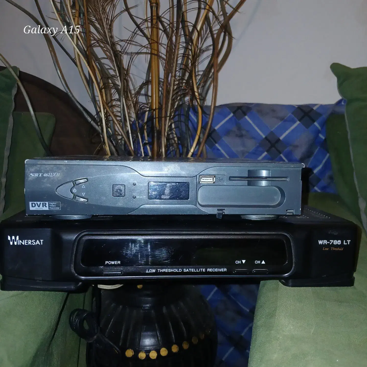 گیرنده دستگاه دیجیتال|صوتی و تصویری|قدس, شهر‌قدس|دیوار