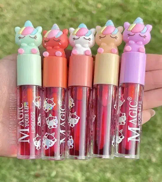 فروش لوازم ارایشی زیر قیمت بازار (به قیمت تولیدی)|آرایشی، بهداشتی، درمانی|عنبرآباد, |دیوار