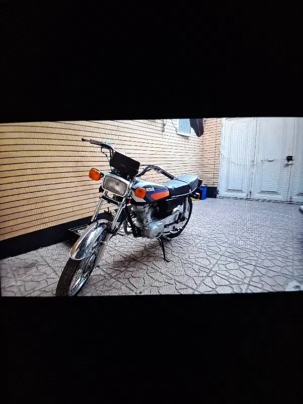 موتورمدل۹۵مدارک تکمیل مایل معاوضه با مدل پایین|موتورسیکلت|آران و بیدگل, |دیوار