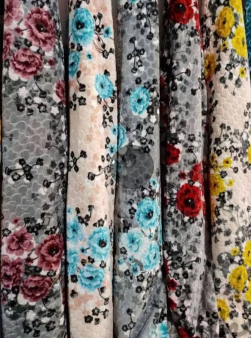 انواع پتو عمده روفرشی حوله و ..به قیمت درب کارخانه|رختخواب، بالش، پتو|خرمآباد, |دیوار