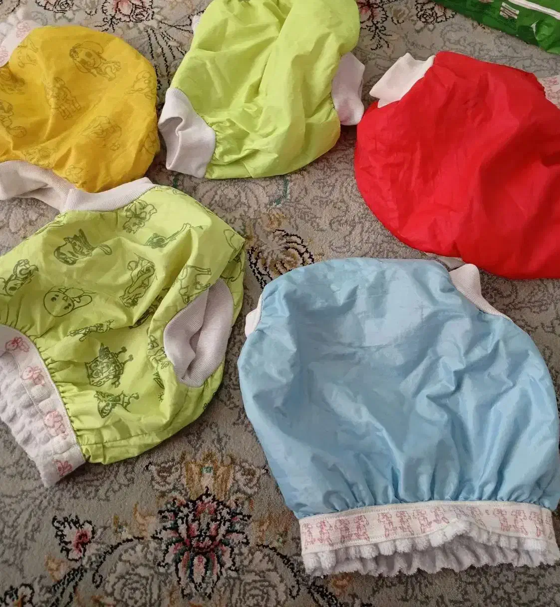 شورت آموزشی|کفش و لباس بچه|قم, وادی السلام|دیوار