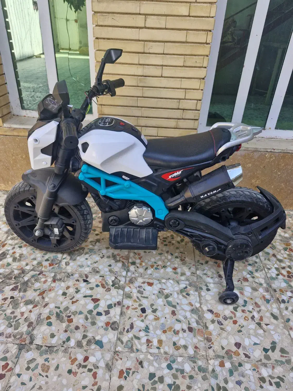 موتور شارژی|اسباب‌‌بازی|مرودشت, رامجرد یک|دیوار