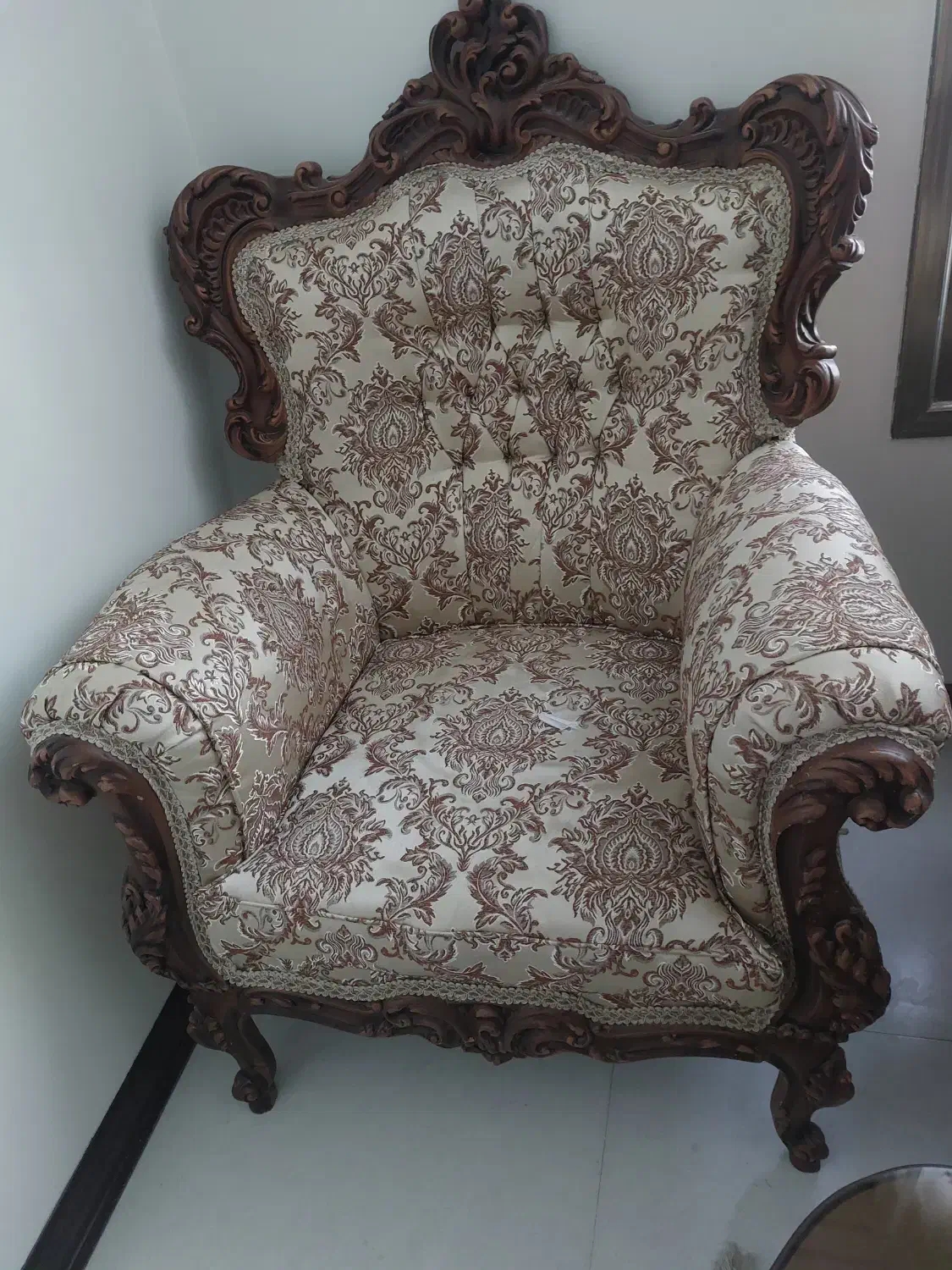 سرویس مبلمان و تخت و کمد|مبلمان خانگی و میز عسلی|اصفهان, فجر|دیوار