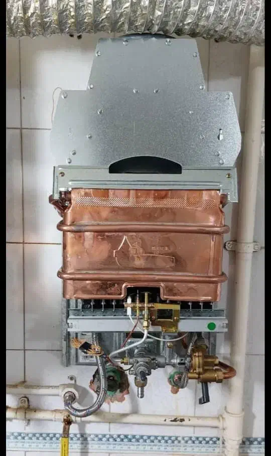 تعمیر ، سرویس و نصب آبگرمکن دیواری و بخاری|خدمات پیشه و مهارت|دزفول, |دیوار