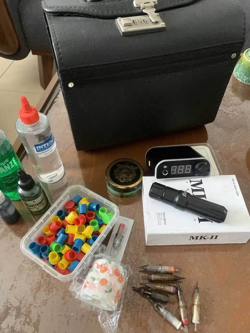 دستگاه تتو حرفه ای|آرایشی، بهداشتی، درمانی|رشت, دیلمان|دیوار