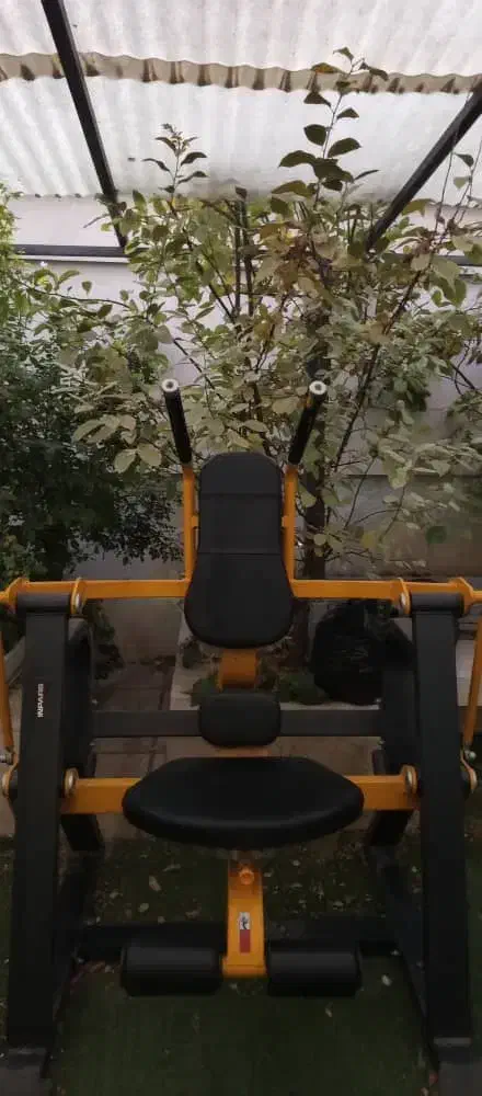 استخدام منشی و نیروی خدماتی باشگاه بانوان|استخدام اداری و مدیریت|شیراز, دینکان|دیوار