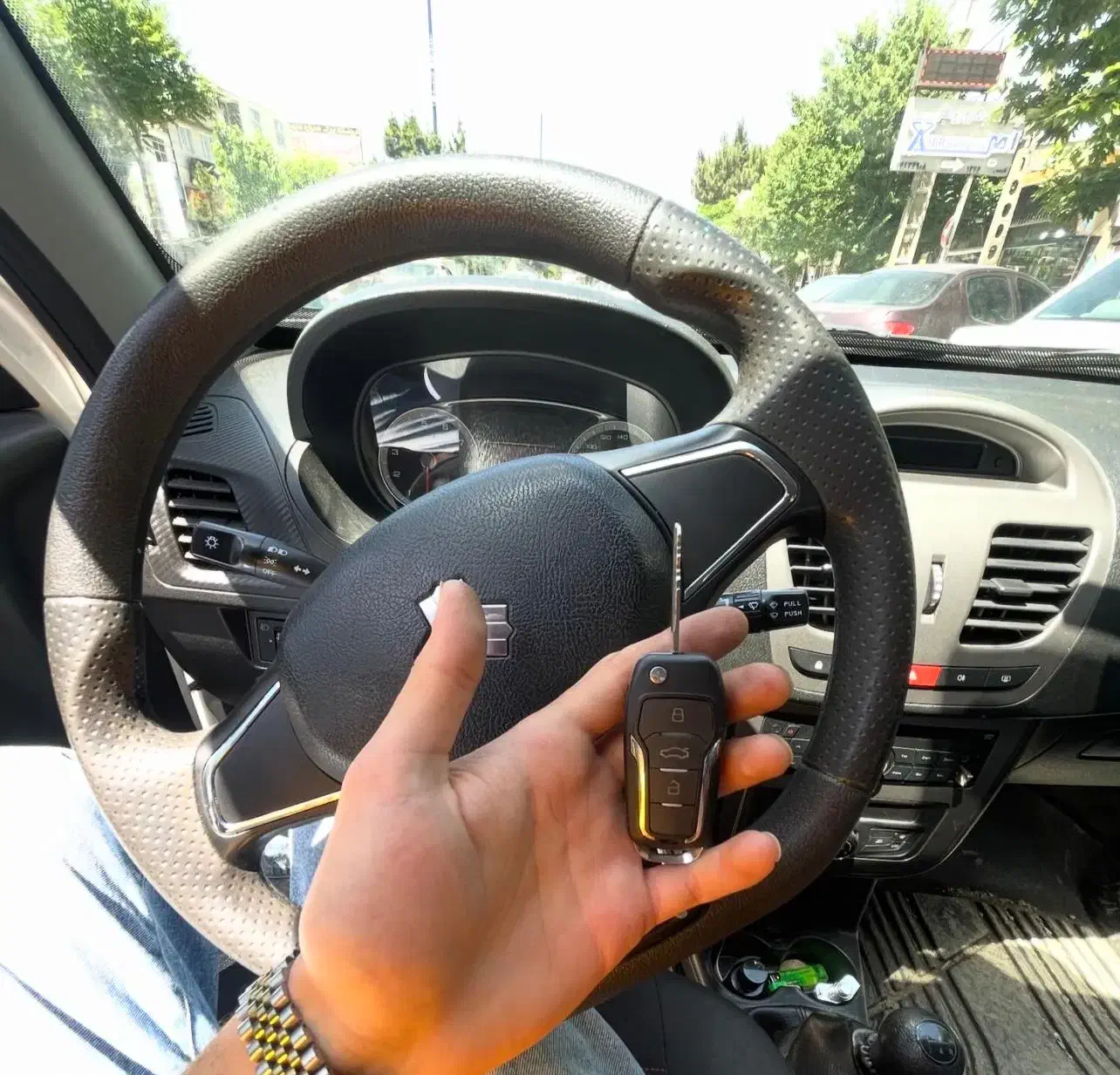 کلیدسازی بومهن|خدمات پیشه و مهارت|بومهن, |دیوار