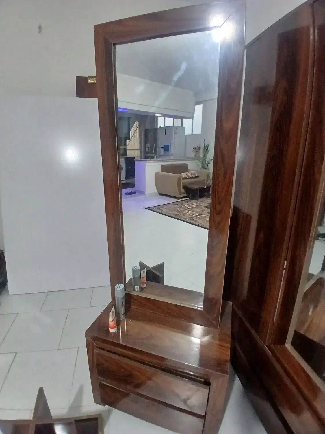 کمد و تخت|تخت و سرویس خواب|مشهد, مشکینی (شهرک غرب)|دیوار