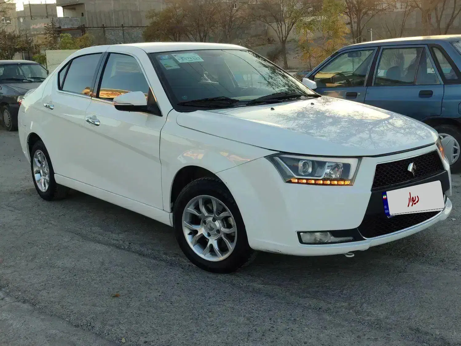 دنا پلاس 1402 کارمندی استثنائی|خودرو سواری و وانت|تربت‌حیدریه, مظفریه|دیوار