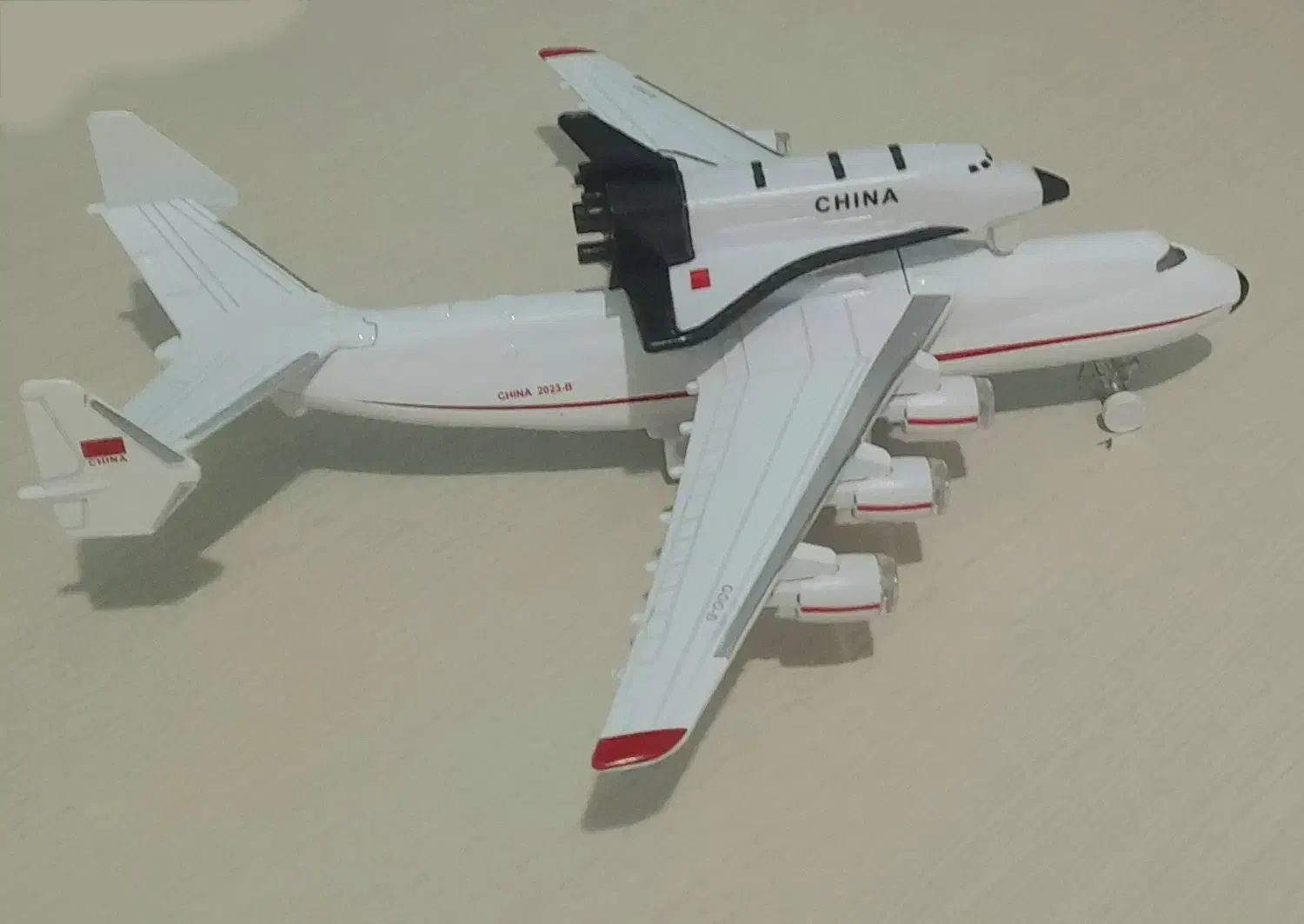 ماکت هواپیما انتونف ۲۲۵|کلکسیون و سرگرمی|تهران, سلسبیل شمالی|دیوار