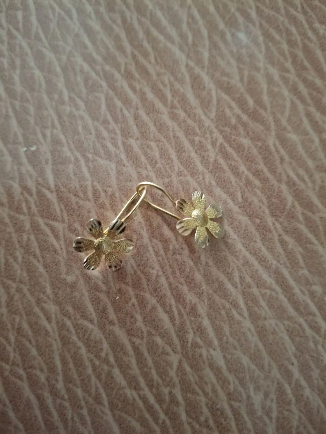 طلا|جواهرات|دورود, |دیوار