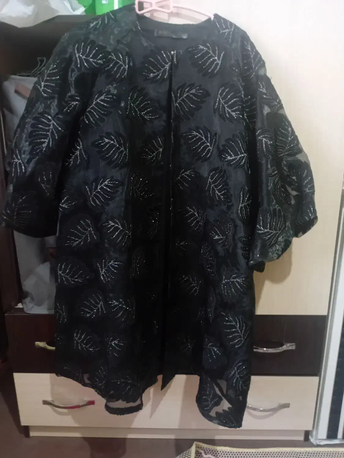 لباس در حد نو زنانه و مردانه قیمت توافقی|لباس|گرگان, |دیوار