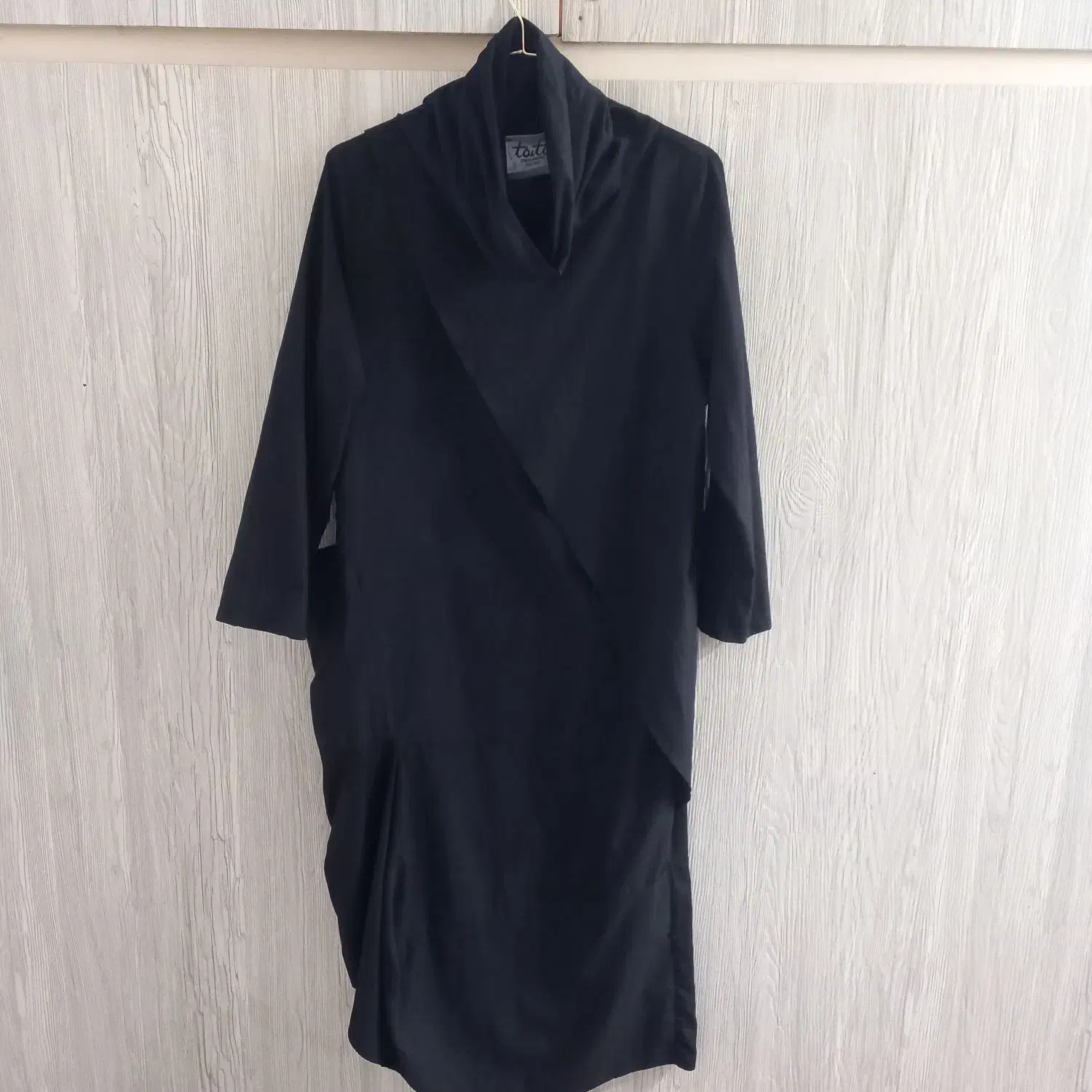 ی تعدادمانتو|لباس|کاشان, زیدی|دیوار