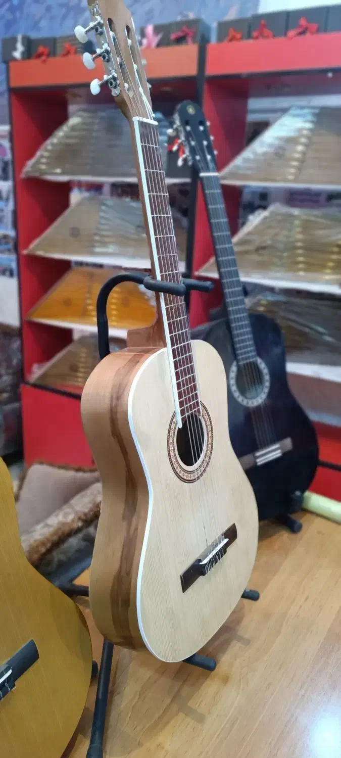 گیتار برای افراد مبتدی|گیتار، بیس، امپلیفایر|ورامین, ورامین|دیوار