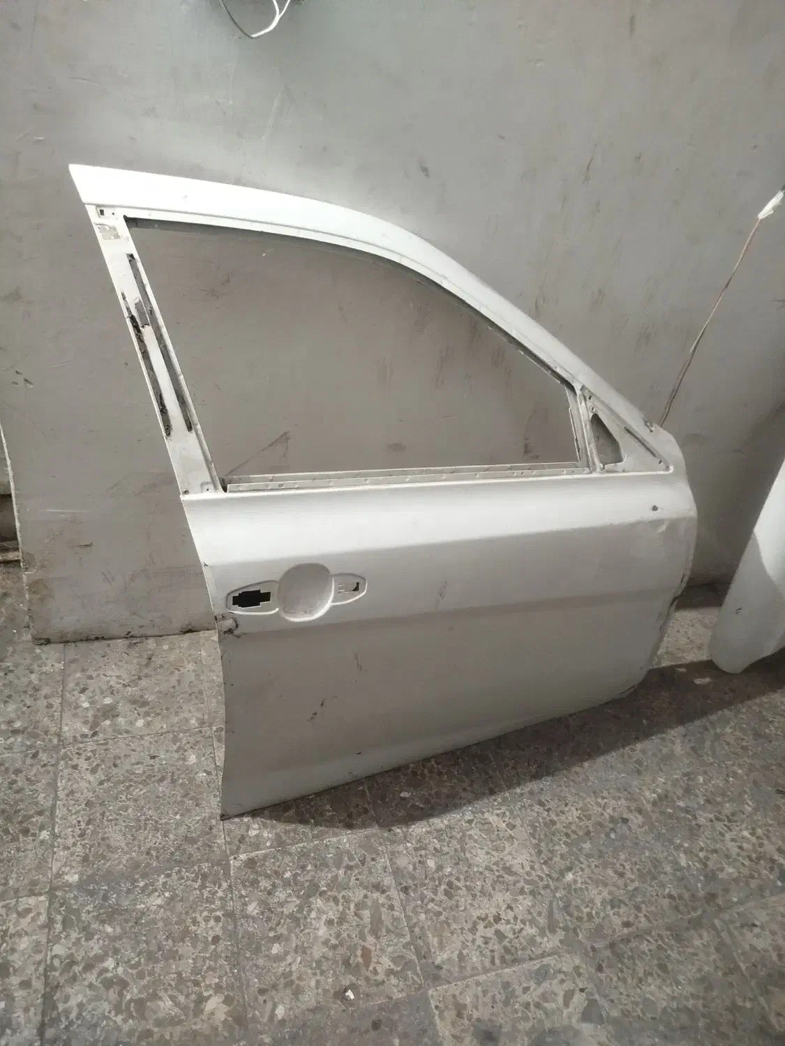 کاپوت در گلگیر دنا پلاس دو کمک جلو تویوتا کمری|قطعات یدکی و لوازم جانبی|تهران, بهداشت|دیوار