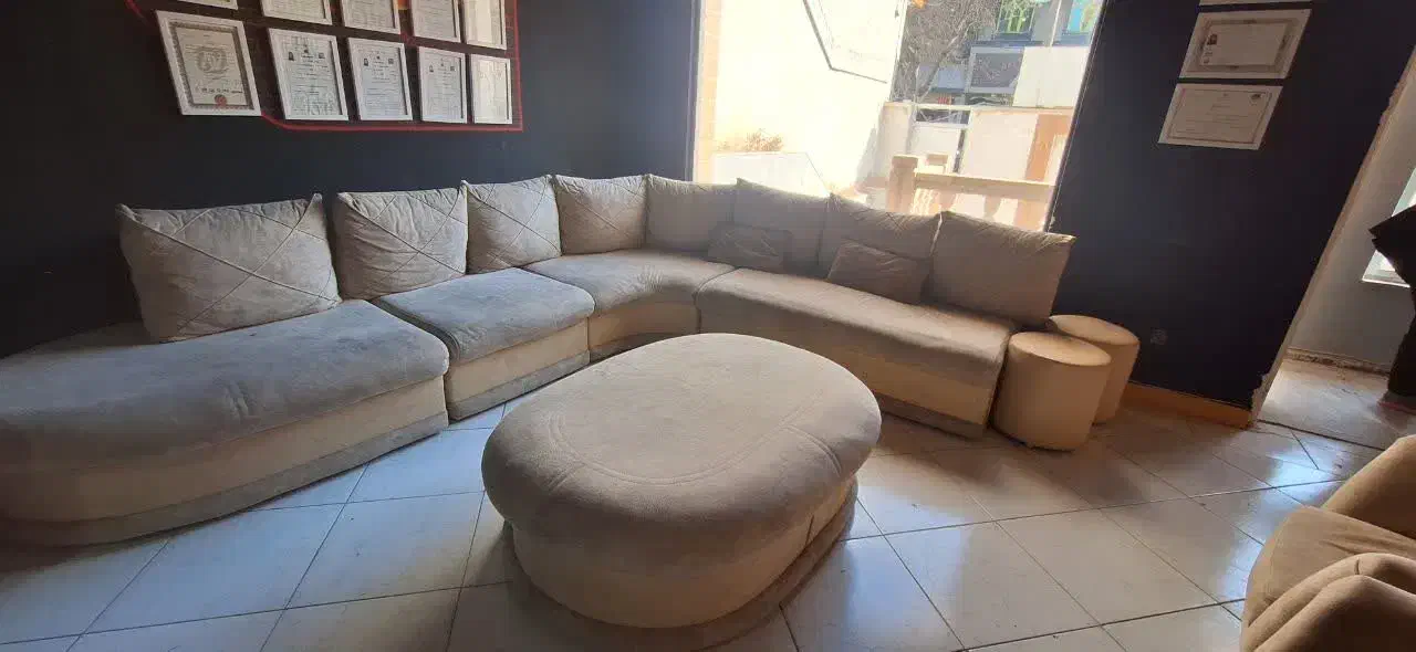 مبلمان در حد نو و یک دست مناسب باغ|مبلمان خانگی و میز عسلی|نیشابور, دارایی|دیوار