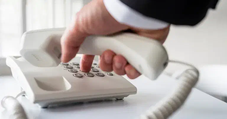 شماره خط رند ثابت ۳۵ ۳ ۳۵ ۴۲۲|تلفن رومیزی|مرند, |دیوار