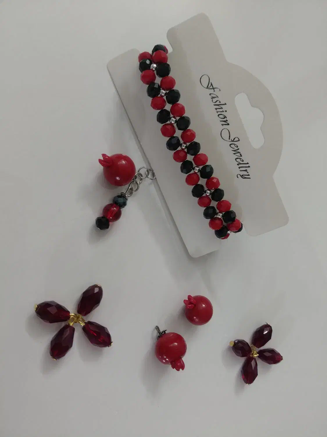 فروش اکسسوری یلدایی و غیره|بدلیجات|قم, شهرک امام حسن|دیوار