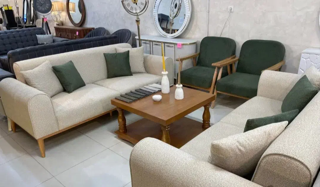 مبل 8نفره راحتی|مبلمان خانگی و میز عسلی|شیروان (خراسان), |دیوار