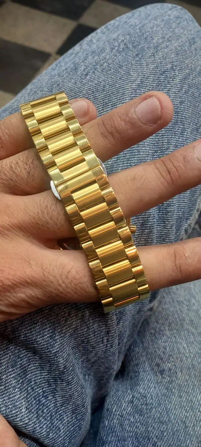 ۵ عدد ساعت|ساعت|تهران, دهم فروردین|دیوار