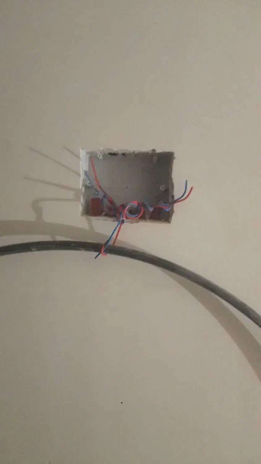 انجام امور برقکشی تکفاز و سه فاز، خرده کاری و۰۰۰|خدمات پیشه و مهارت|تربتحیدریه, میدان مرکزی|دیوار